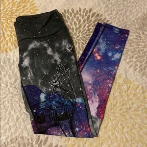 Feed me fight me Mad Wolf leggings